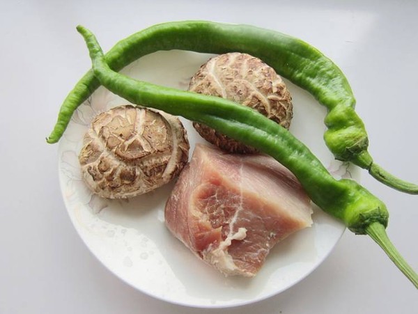 花菇炒肉的做法-家常味炒菜譜