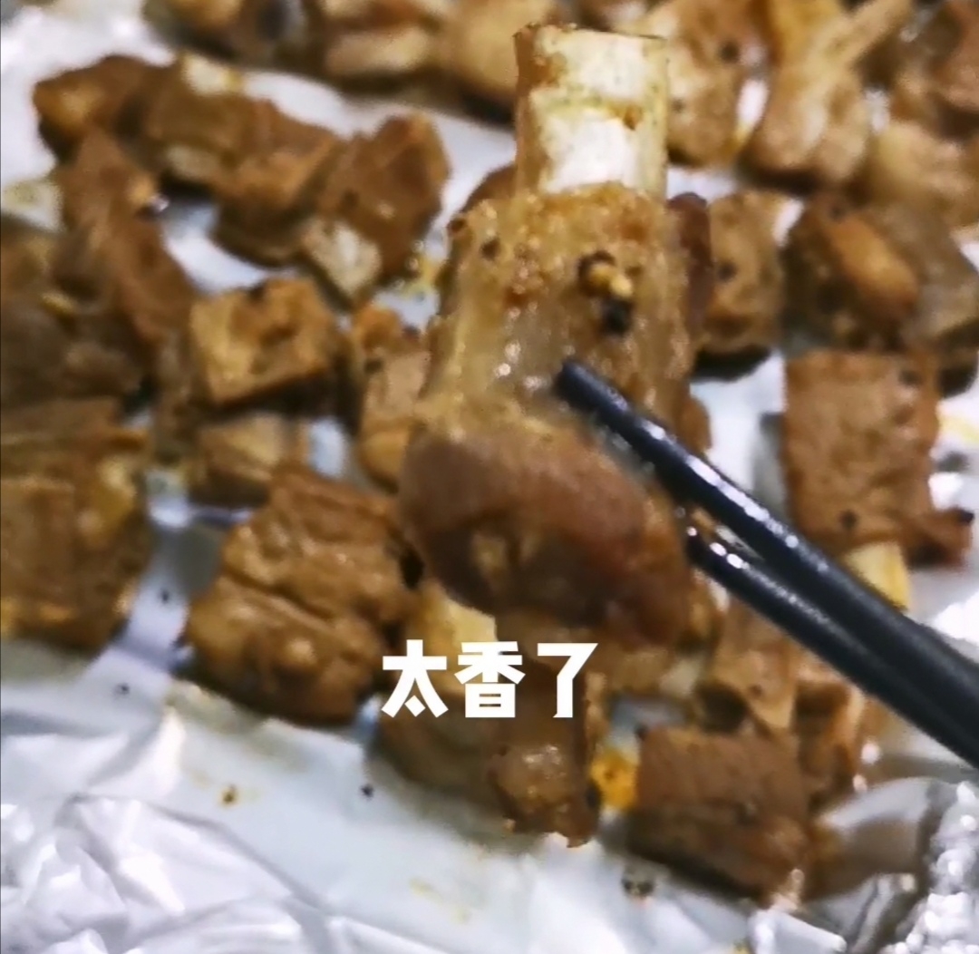 烤羊小排的做法-家常味烤菜譜-易網(wǎng)健康養(yǎng)生網(wǎng) 烤羊小排的做法-家常味烤菜譜