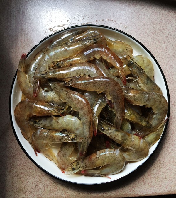 白灼蝦的做法-家常味蒸菜譜-易網健康養生網 白灼蝦的做法-家常味蒸菜譜
