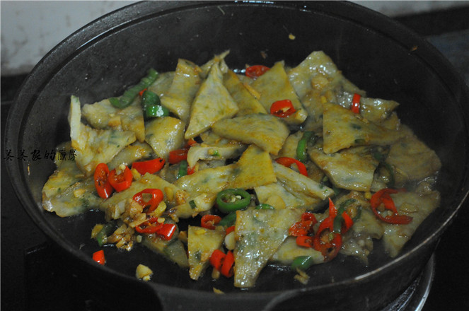 香辣紅薯皮的做法-香辣味煎菜譜-易網健康養(yǎng)生網 香辣紅薯皮的做法-香辣味煎菜譜
