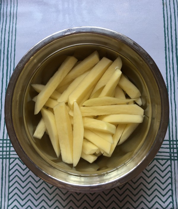 干鍋土豆蝦的做法-香辣味炒菜譜-易網健康養生網 干鍋土豆蝦的做法-香辣味炒菜譜