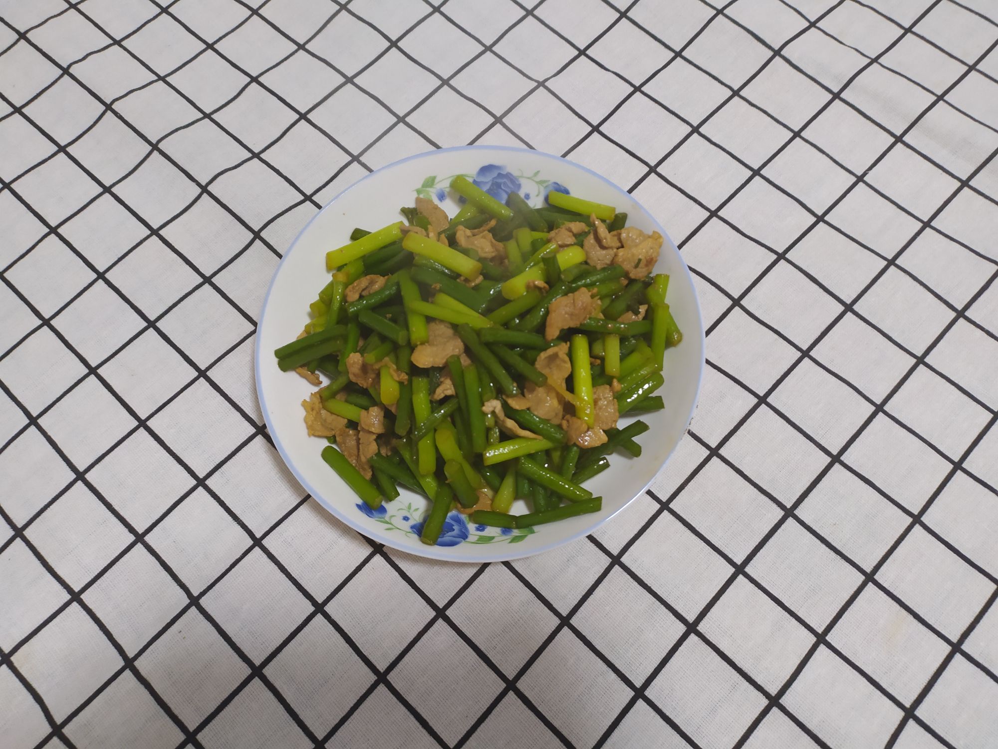 肉炒蒜薹的做法-家常味炒菜譜-易網健康養生網 肉炒蒜薹的做法-家常味炒菜譜