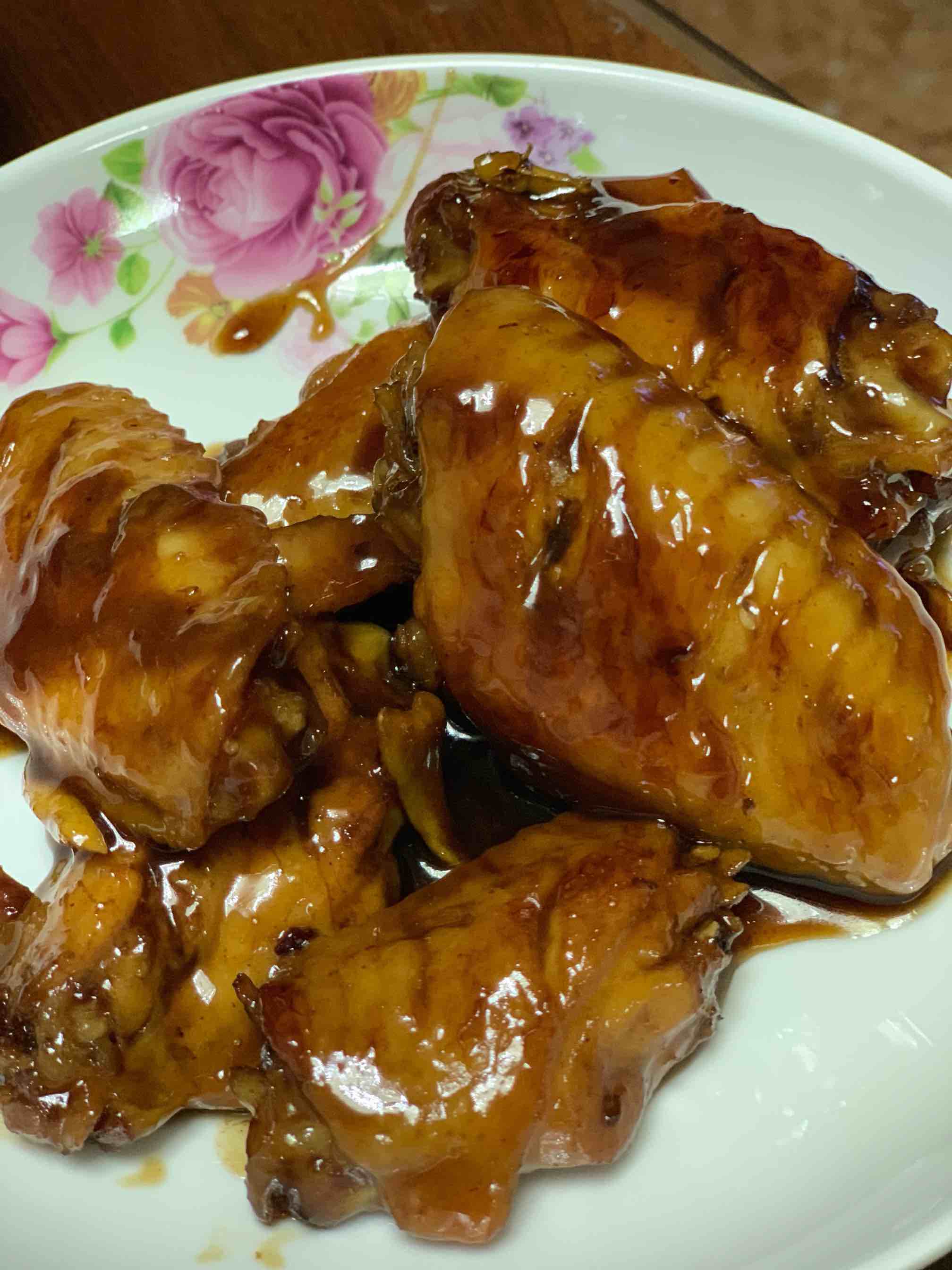 簡單無基礎的可樂雞翅的做法-家常味煮菜譜-易網健康養生網 簡單無基礎的可樂雞翅的做法-家常味煮菜譜