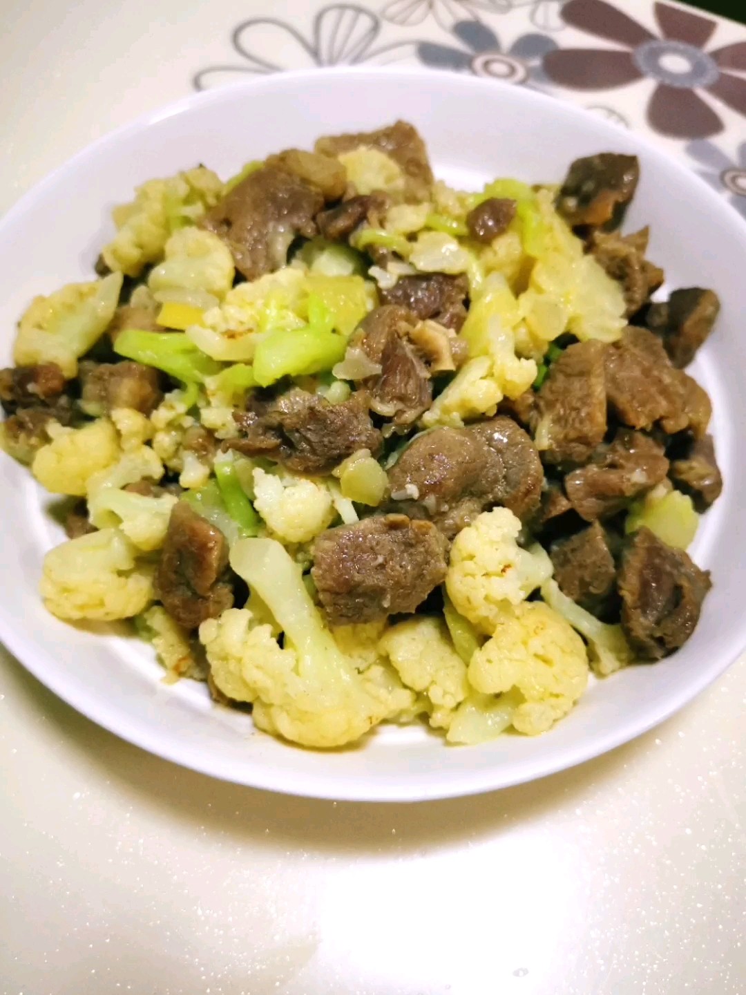 菜花燜羊肉的做法-咸鮮味炒菜譜