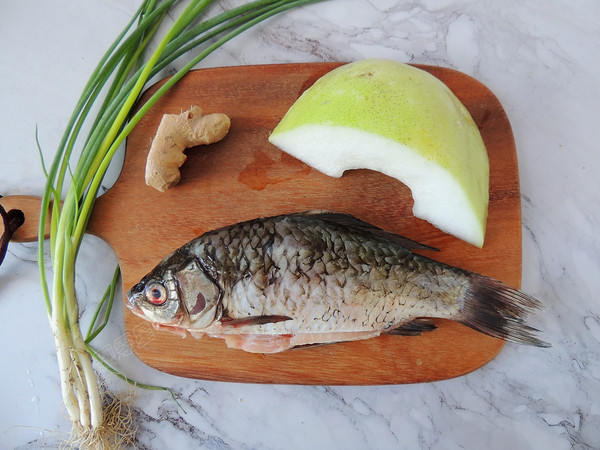 冬瓜鯽魚湯的做法-家常味煮菜譜-易網<a href=http://m.aoa7937.com/ target=_blank class=infotextkey>健康養生</a>網 冬瓜鯽魚湯的做法-家常味煮菜譜