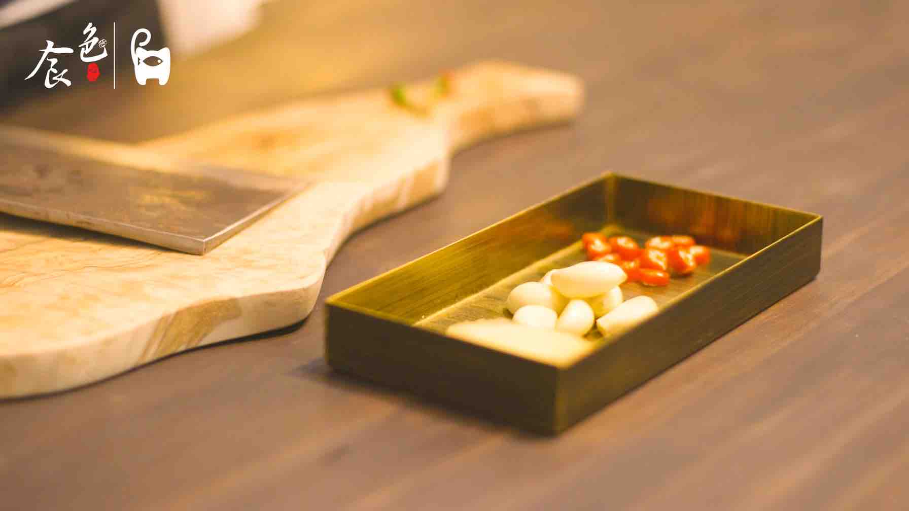 黃豆燒豬尾!超級好吃的家常菜,學(xué)會了這道菜,誰還去吃紅燒肉和大豬蹄子啊?的做法-咸鮮味燒菜譜-易網(wǎng)健康養(yǎng)生網(wǎng) 黃豆燒豬尾!超級好吃的家常菜,學(xué)會了這道菜,誰還去吃紅燒肉和大豬蹄子啊?的做法-咸鮮味燒菜譜