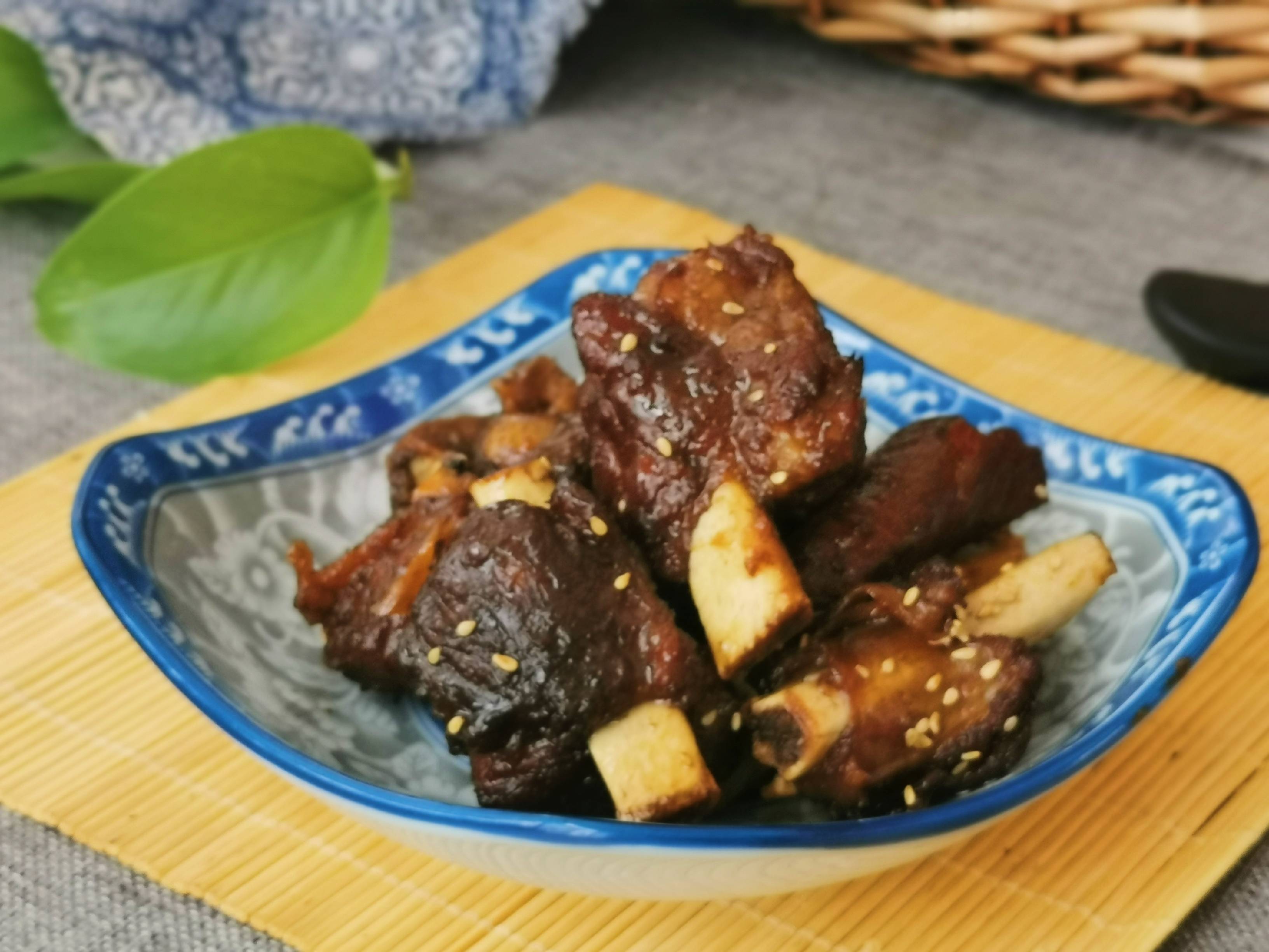 糖醋排骨的做法-酸甜味燉菜譜-易網(wǎng)健康養(yǎng)生網(wǎng) 糖醋排骨的做法-酸甜味燉菜譜