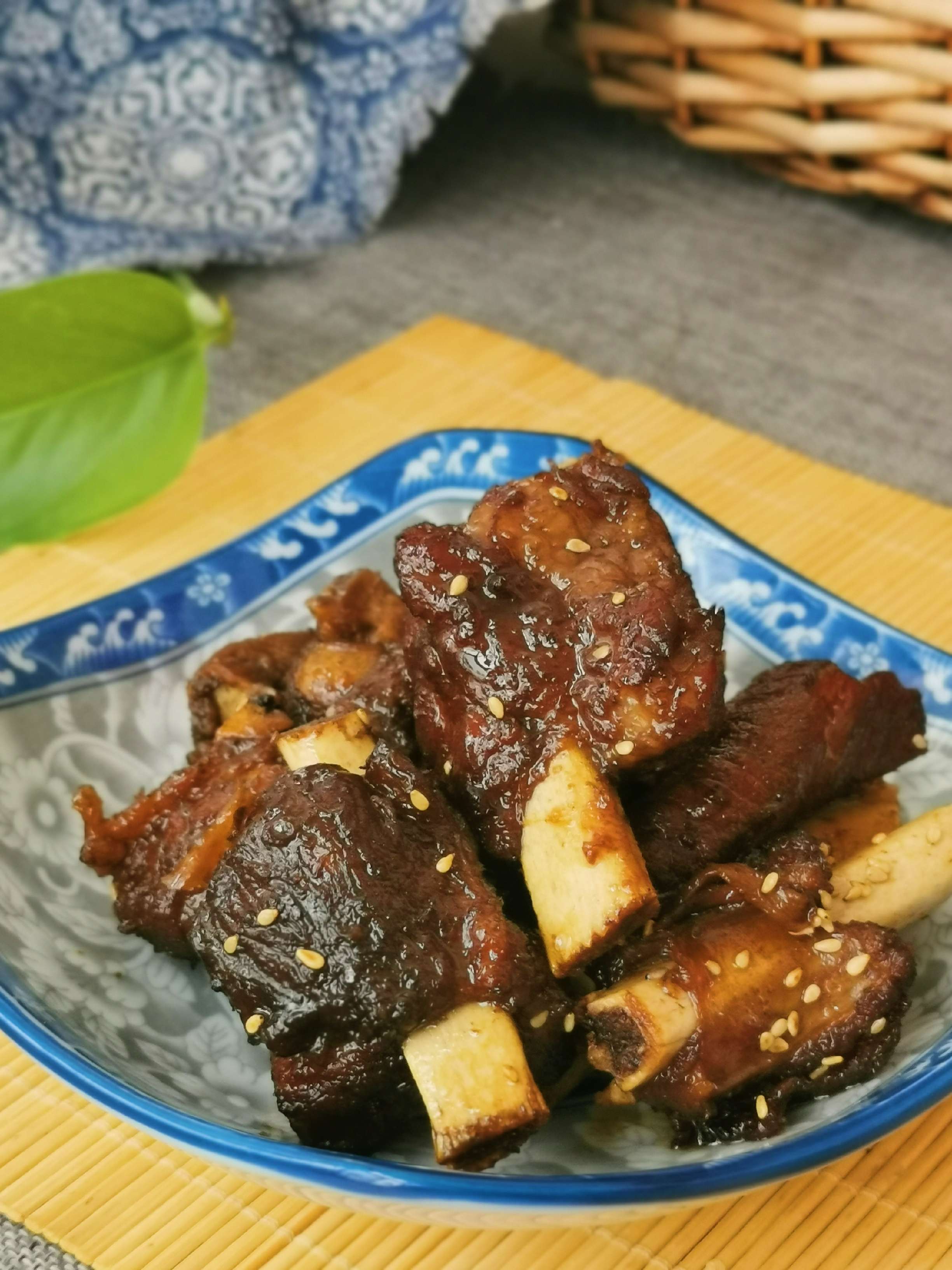 糖醋排骨的做法-酸甜味燉菜譜-易網(wǎng)健康養(yǎng)生網(wǎng) 糖醋排骨的做法-酸甜味燉菜譜