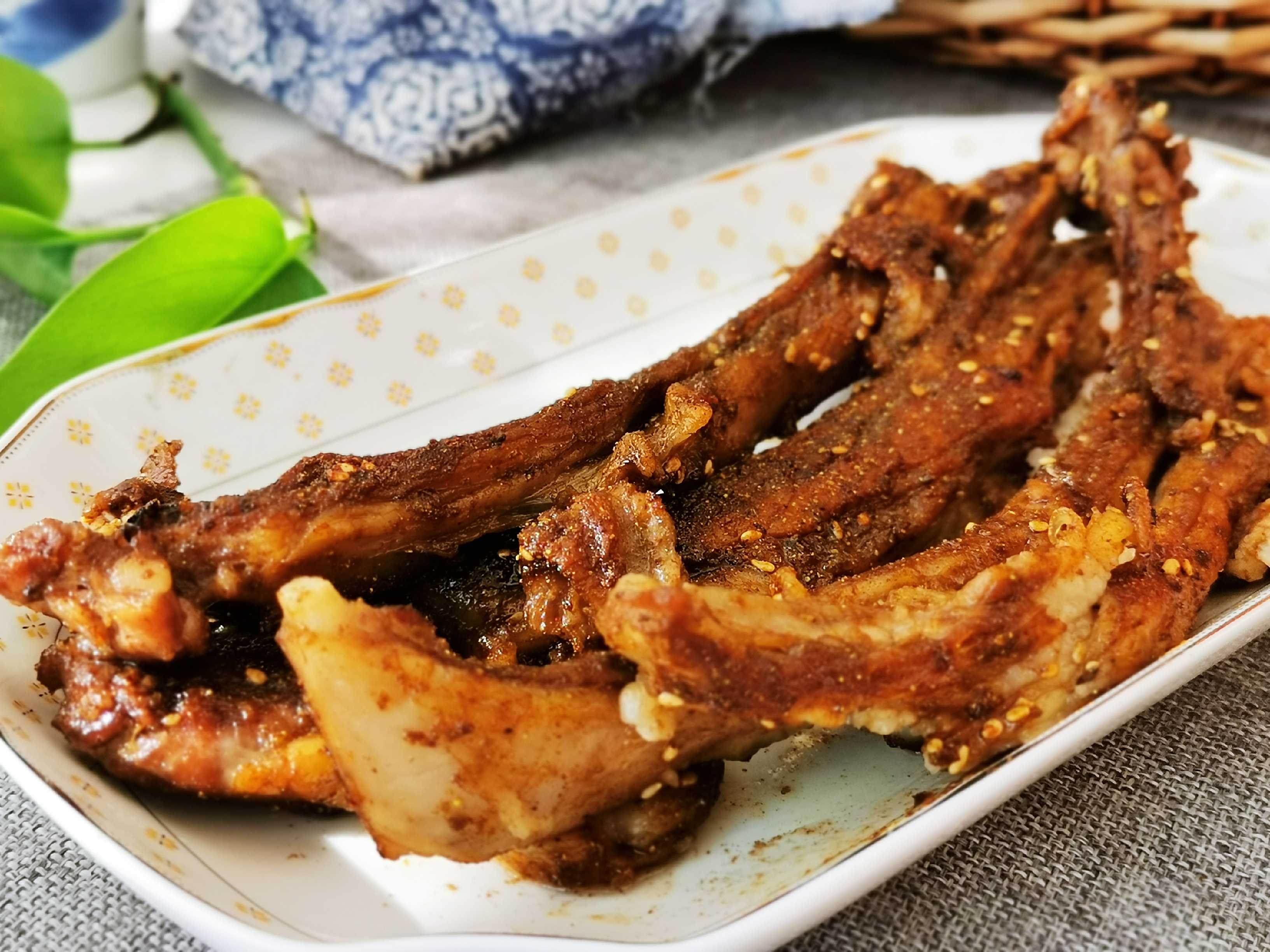 香煎羊排的做法-其它口味煎菜譜-易網健康養生網 香煎羊排的做法-其它口味煎菜譜
