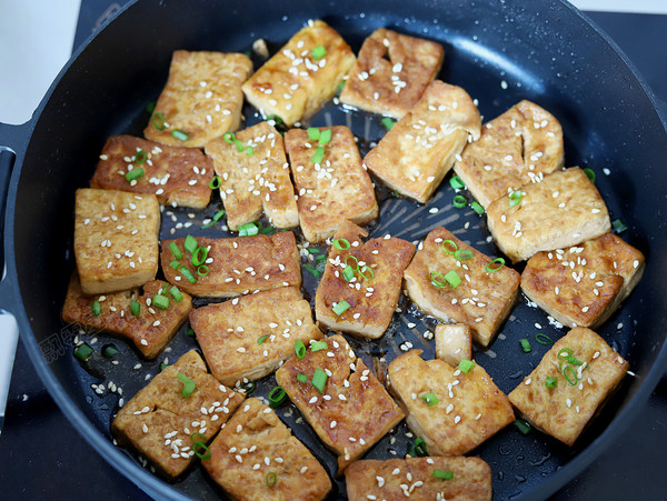 照燒豆腐的做法-家常味燒菜譜-易網(wǎng)健康養(yǎng)生網(wǎng) 照燒豆腐的做法-家常味燒菜譜