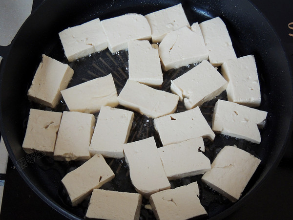 照燒豆腐的做法-家常味燒菜譜-易網(wǎng)健康養(yǎng)生網(wǎng) 照燒豆腐的做法-家常味燒菜譜