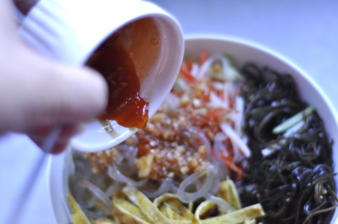 超級下飯的涼拌菜組合的做法-家常味拌菜譜-易網(wǎng)健康養(yǎng)生網(wǎng) 超級下飯的涼拌菜組合的做法-家常味拌菜譜