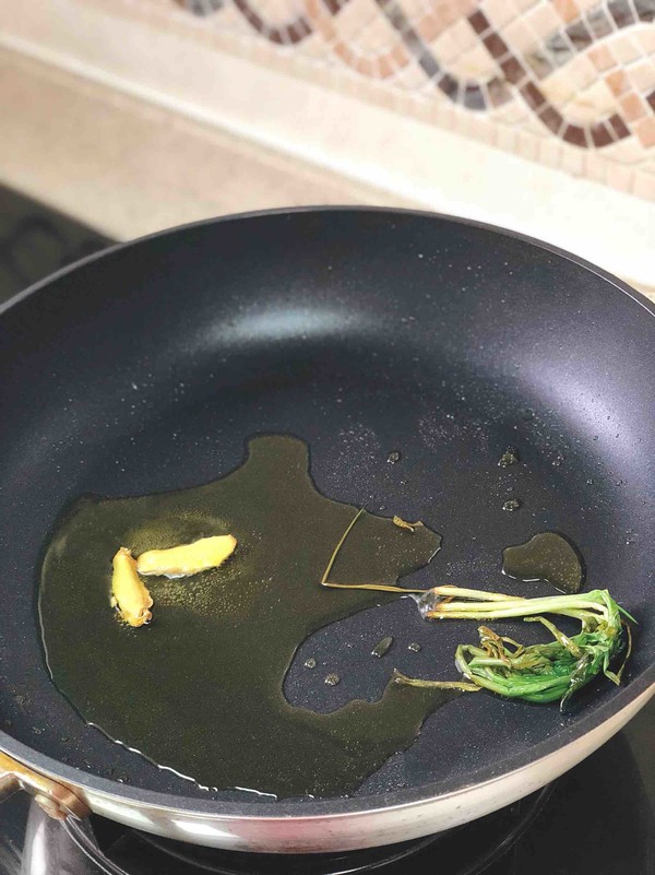 酸豆角筍丁臘肉燒昂刺魚的做法-咸鮮味燒菜譜-易網(wǎng)健康養(yǎng)生網(wǎng) 酸豆角筍丁臘肉燒昂刺魚的做法-咸鮮味燒菜譜
