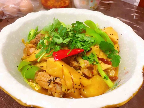 春筍奔跑雞的做法-咸鮮味燉菜譜-易網(wǎng)健康養(yǎng)生網(wǎng) 春筍奔跑雞的做法-咸鮮味燉菜譜