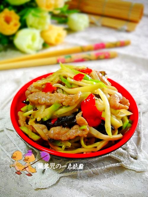 鮮榨菜木耳肉絲的做法-咸鮮味炒菜譜-易網健康養生網 鮮榨菜木耳肉絲的做法-咸鮮味炒菜譜