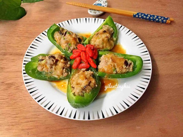 青椒釀肉的做法-咸鮮味煎菜譜-易網健康養生網 青椒釀肉的做法-咸鮮味煎菜譜