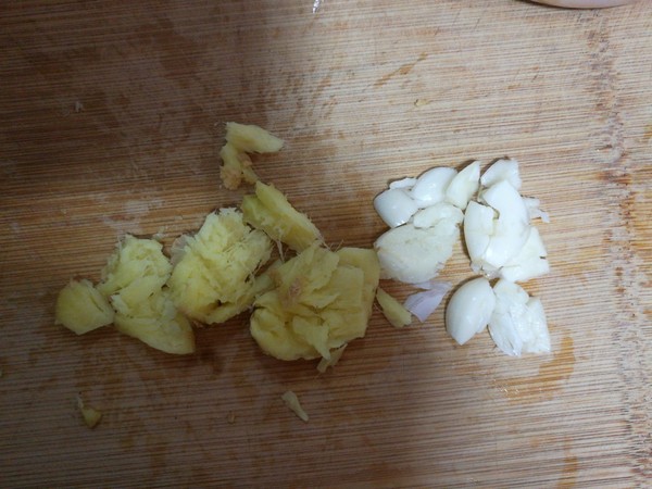 粽香烤雞翅的做法-家常味烤菜譜-易網健康養生網 粽香烤雞翅的做法-家常味烤菜譜