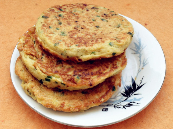 豆渣韭菜雞蛋餅的做法-家常味煎菜譜-易網健康養生網 豆渣韭菜雞蛋餅的做法-家常味煎菜譜