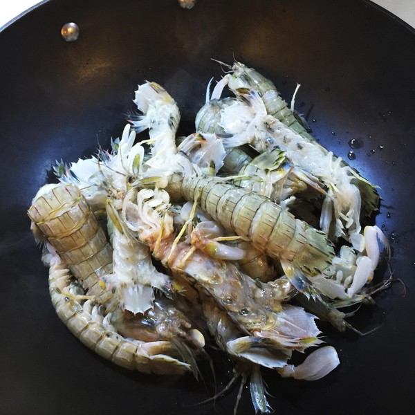 香辣豉香皮皮蝦的做法-香辣味炒菜譜-易網(wǎng)健康養(yǎng)生網(wǎng) 香辣豉香皮皮蝦的做法-香辣味炒菜譜
