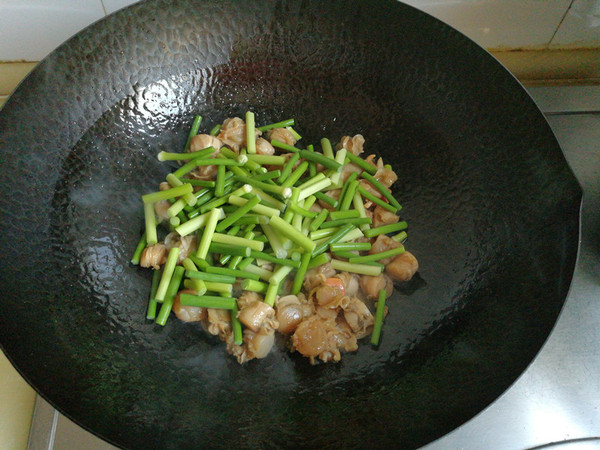 蒜苔炒扇貝肉的做法-家常味炒菜譜
