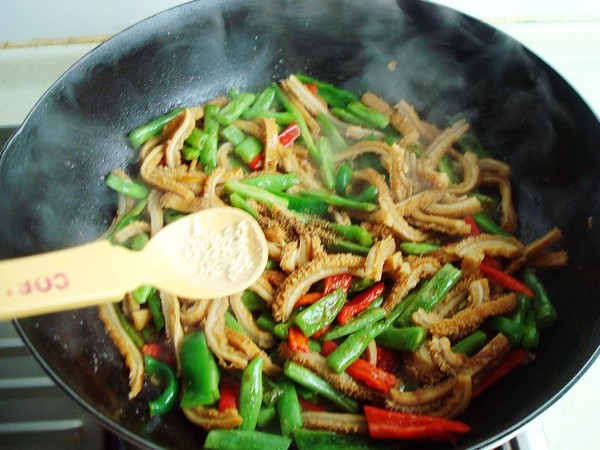 豆角炒牛肚的做法-家常味炒菜譜-易網(wǎng)健康養(yǎng)生網(wǎng) 豆角炒牛肚的做法-家常味炒菜譜
