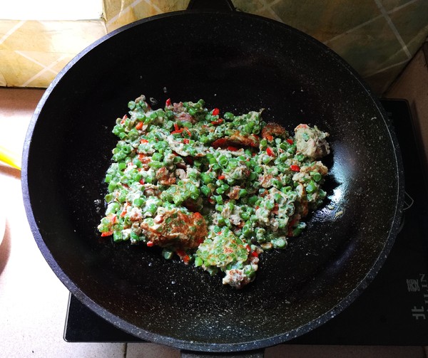 豆角煎雞蛋的做法-家常味煎菜譜-易網(wǎng)健康養(yǎng)生網(wǎng) 豆角煎雞蛋的做法-家常味煎菜譜