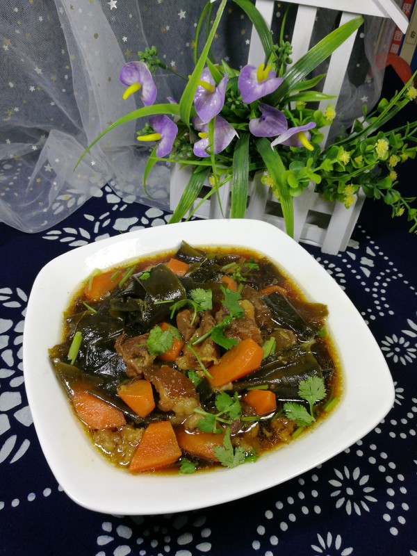 牛筋燉海帶扣的做法-家常味燉菜譜-易網健康養生網 牛筋燉海帶扣的做法-家常味燉菜譜