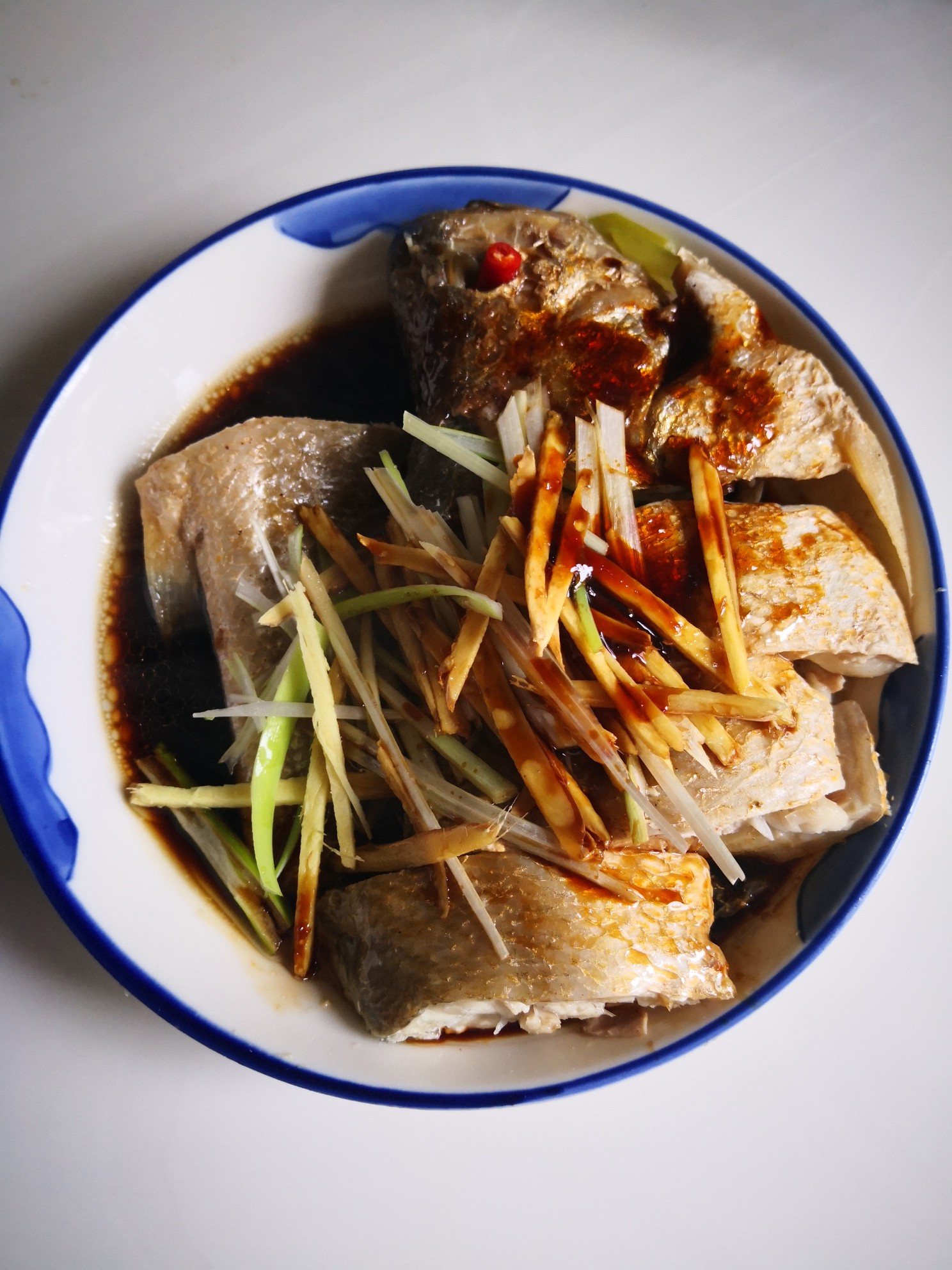 澆汁黃花魚的做法-家常味蒸菜譜-易網(wǎng)健康養(yǎng)生網(wǎng) 澆汁黃花魚的做法-家常味蒸菜譜