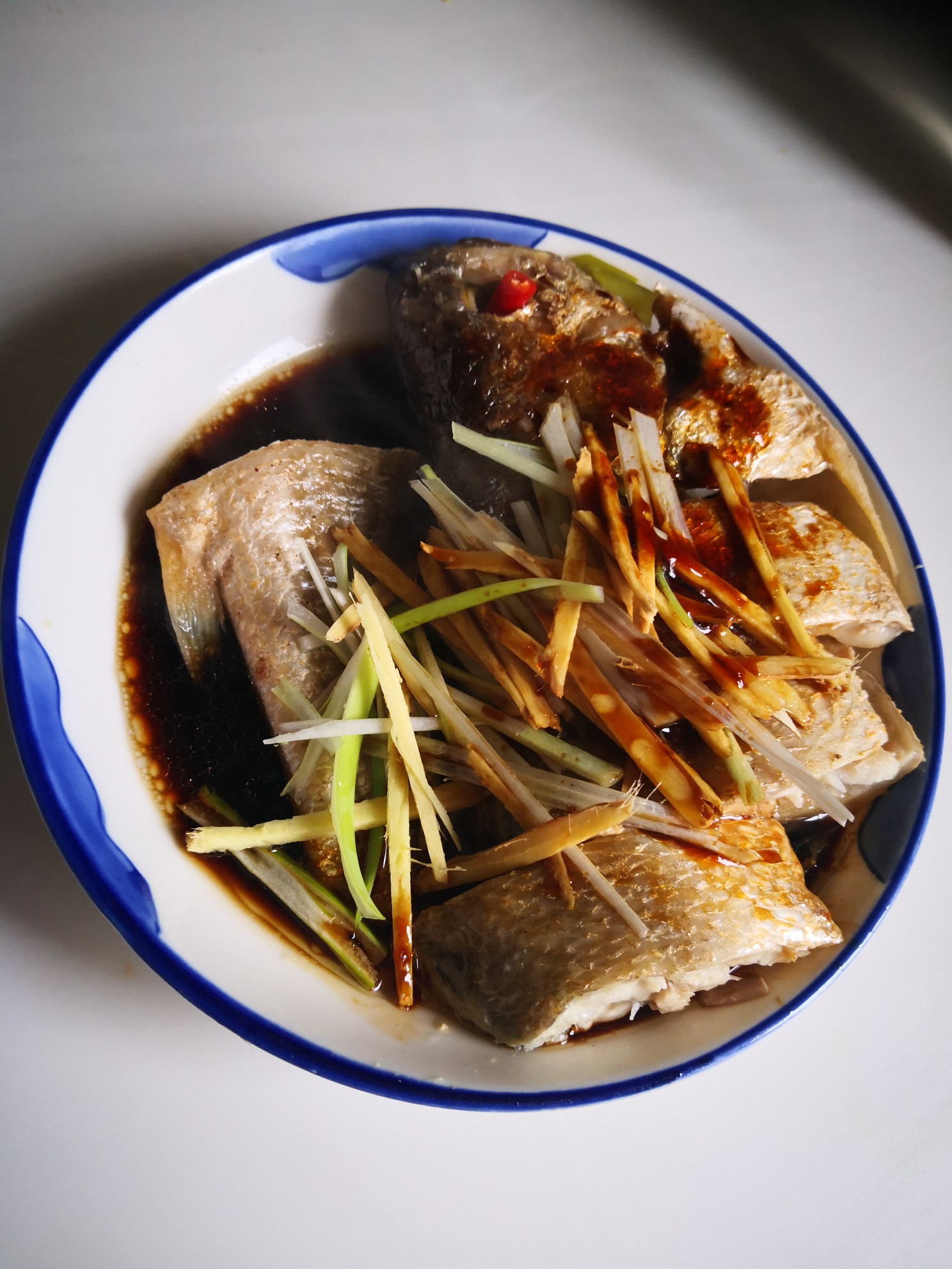 澆汁黃花魚的做法-家常味蒸菜譜-易網(wǎng)健康養(yǎng)生網(wǎng) 澆汁黃花魚的做法-家常味蒸菜譜