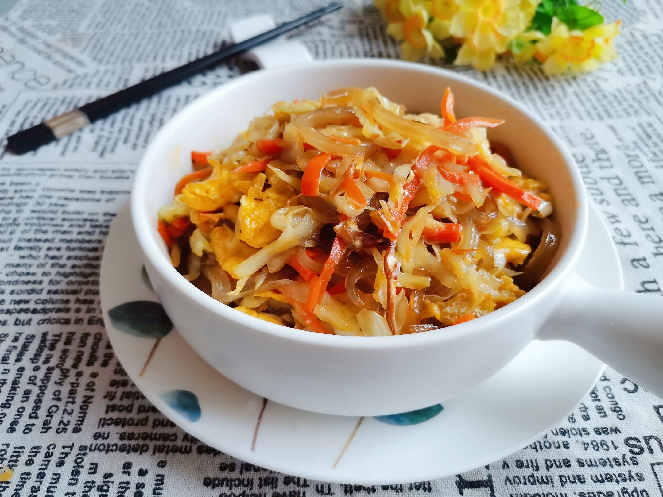 包菜粉絲炒雞蛋的做法-咸鮮味炒菜譜-易網健康養生網 包菜粉絲炒雞蛋的做法-咸鮮味炒菜譜