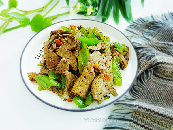 小炒羊肝的做法-咸鮮味炒菜譜-易網健康養生網 小炒羊肝的做法-咸鮮味炒菜譜
