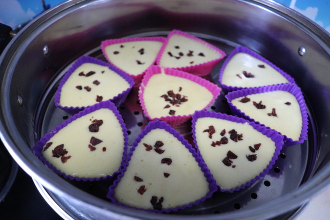 蔓越莓蒸蛋糕的做法-甜味蒸菜譜-易網(wǎng)健康養(yǎng)生網(wǎng) 蔓越莓蒸蛋糕的做法-甜味蒸菜譜