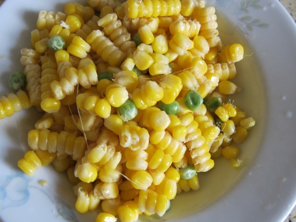 臘腸炒什錦的做法-甜味炒菜譜-易網<a href=http://m.aoa7937.com/ target=_blank class=infotextkey>健康養(yǎng)生</a>網 臘腸炒什錦的做法-甜味炒菜譜