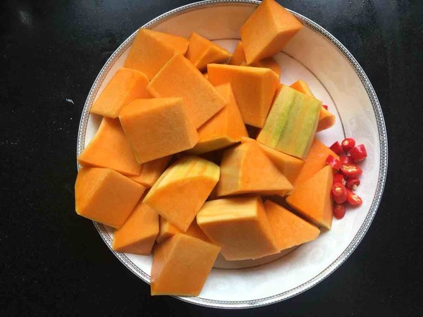 醬燒南瓜的做法-家常味燜菜譜-易網健康養生網 醬燒南瓜的做法-家常味燜菜譜
