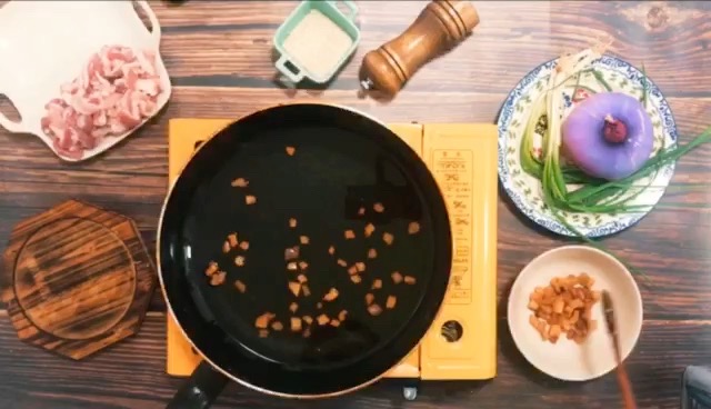 黃磊同款豬油渣拌飯的做法-咸鮮味煎菜譜