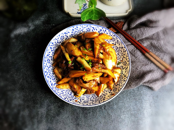 糖醋面筋茭白的做法-酸甜味炒菜譜-易網(wǎng)健康養(yǎng)生網(wǎng) 糖醋面筋茭白的做法-酸甜味炒菜譜