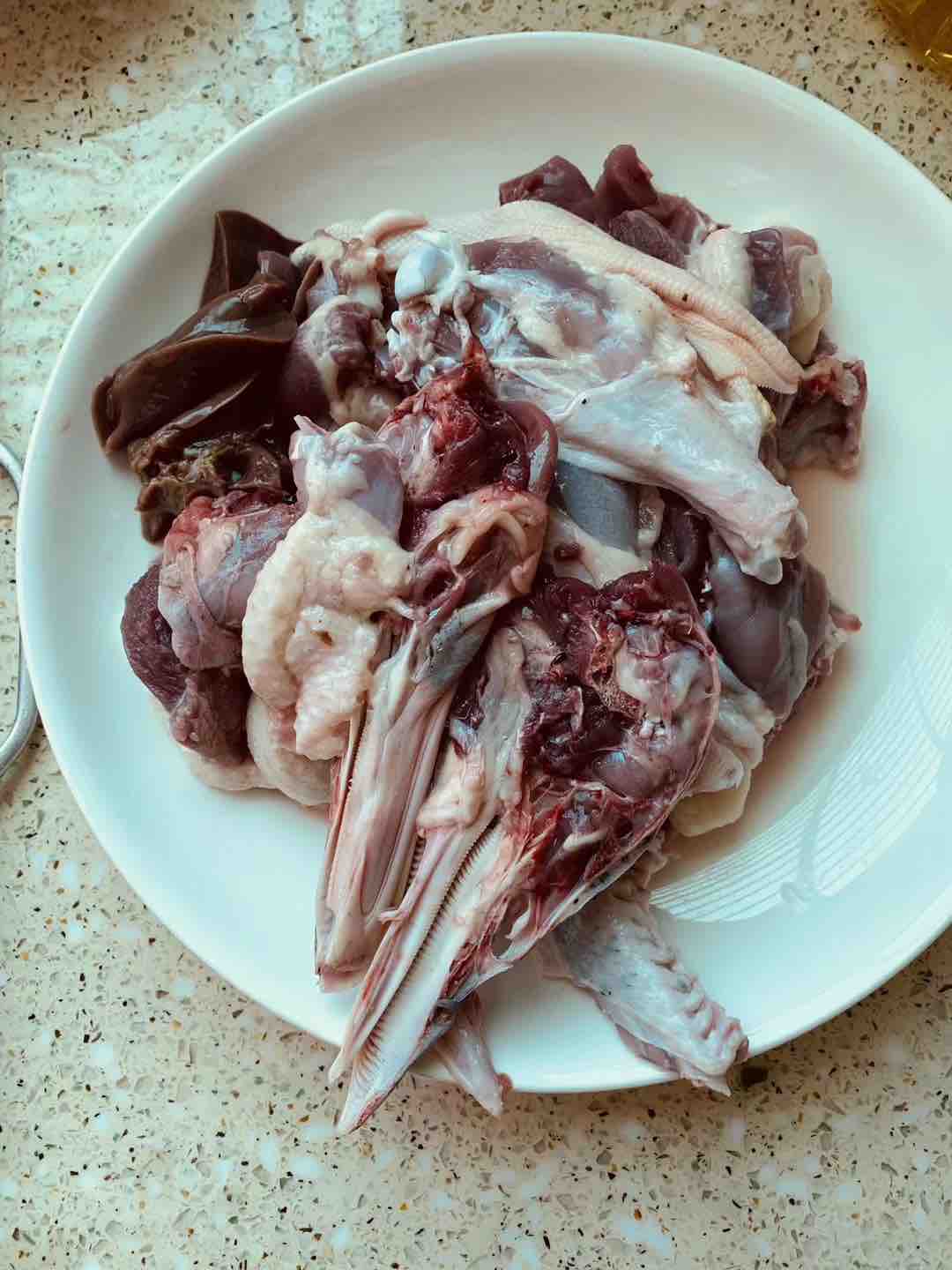 啤酒鴨的做法-香辣味炒菜譜-易網<a href=http://m.aoa7937.com/ target=_blank class=infotextkey>健康養生</a>網 啤酒鴨的做法-香辣味炒菜譜