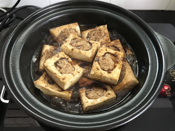 豆腐釀肉煲的做法-咸鮮味燉菜譜