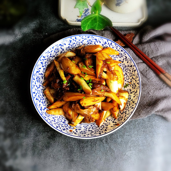 糖醋面筋茭白的做法-酸甜味炒菜譜-易網(wǎng)健康養(yǎng)生網(wǎng) 糖醋面筋茭白的做法-酸甜味炒菜譜