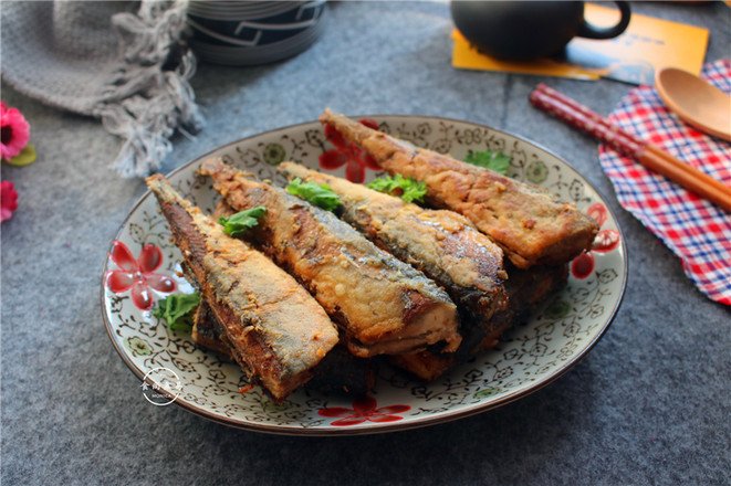 香煎秋刀魚的做法-家常味煎菜譜-易網(wǎng)健康養(yǎng)生網(wǎng) 香煎秋刀魚的做法-家常味煎菜譜