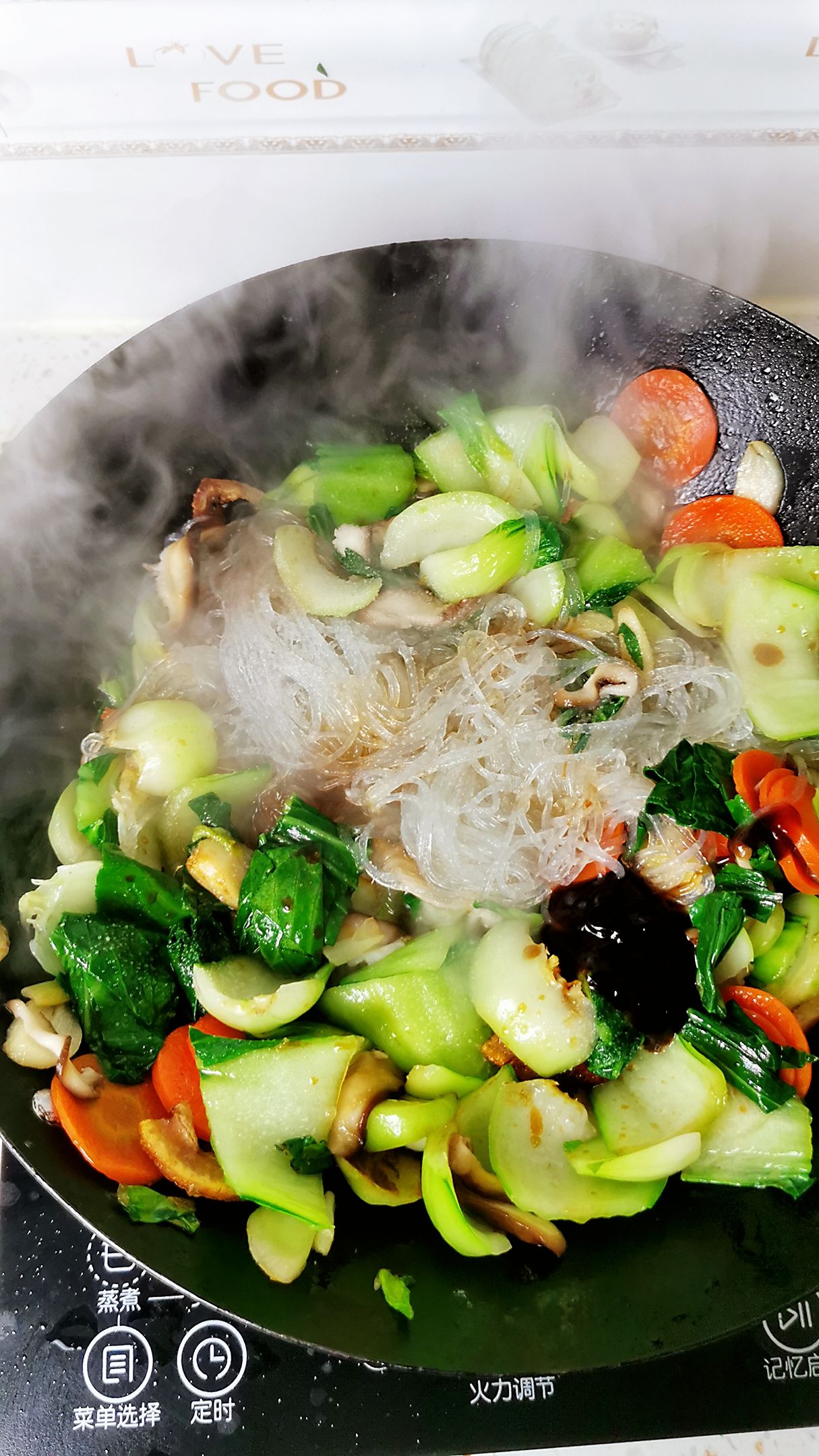 油菜炒粉絲的做法-咸鮮味炒菜譜-易網(wǎng)健康養(yǎng)生網(wǎng) 油菜炒粉絲的做法-咸鮮味炒菜譜