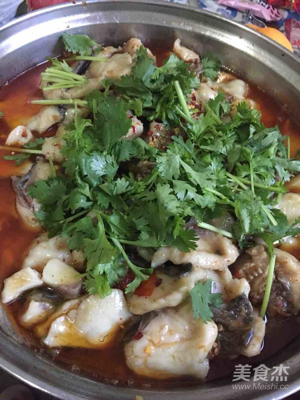 香辣水煮魚的做法-香辣味煮菜譜-易網健康養生網 香辣水煮魚的做法-香辣味煮菜譜