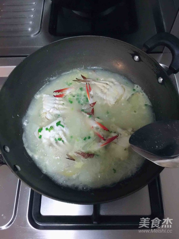 梭子蟹鮮湯的做法-咸鮮味燒菜譜-易網(wǎng)健康養(yǎng)生網(wǎng) 梭子蟹鮮湯的做法-咸鮮味燒菜譜