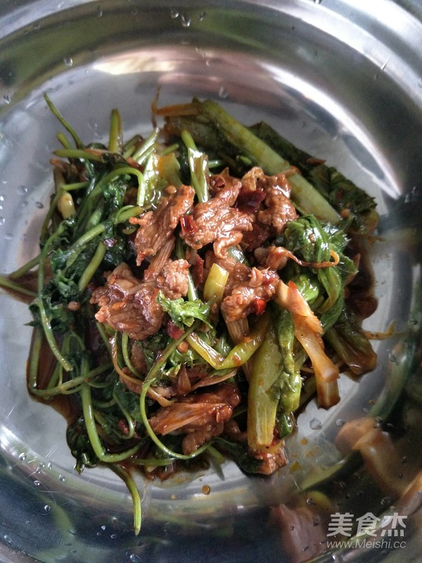 牛肉鍋,辣味牛肉,扒拉鍋的做法-家常味炒菜譜-易網健康養生網 牛肉鍋,辣味牛肉,扒拉鍋的做法-家常味炒菜譜