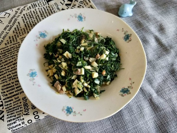 筍丁咸肉炒薺菜的做法-咸鮮味炒菜譜-易網(wǎng)健康養(yǎng)生網(wǎng) 筍丁咸肉炒薺菜的做法-咸鮮味炒菜譜