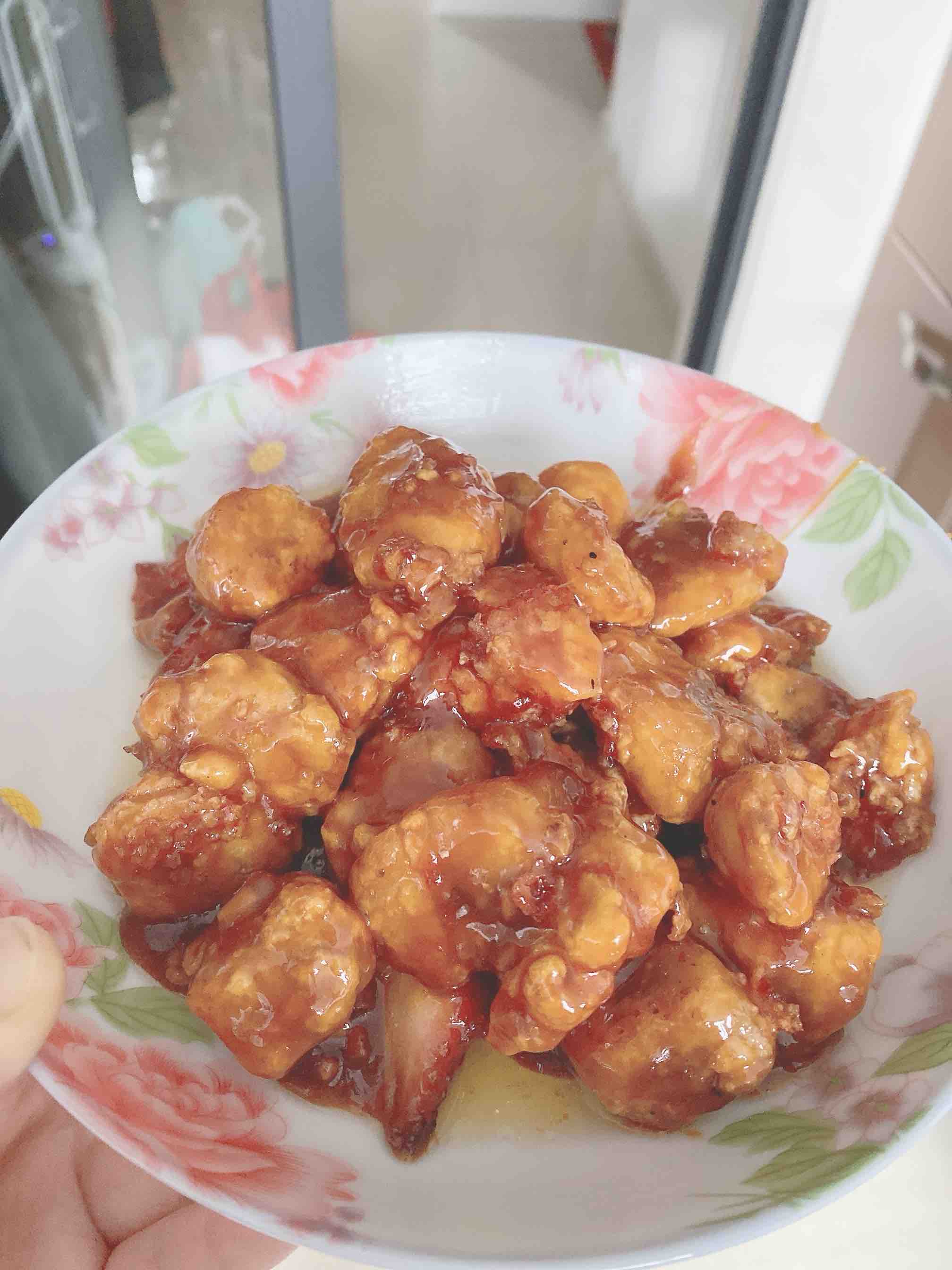拔絲香蕉草莓的做法-甜味拔絲菜譜-易網(wǎng)健康養(yǎng)生網(wǎng) 拔絲香蕉草莓的做法-甜味拔絲菜譜