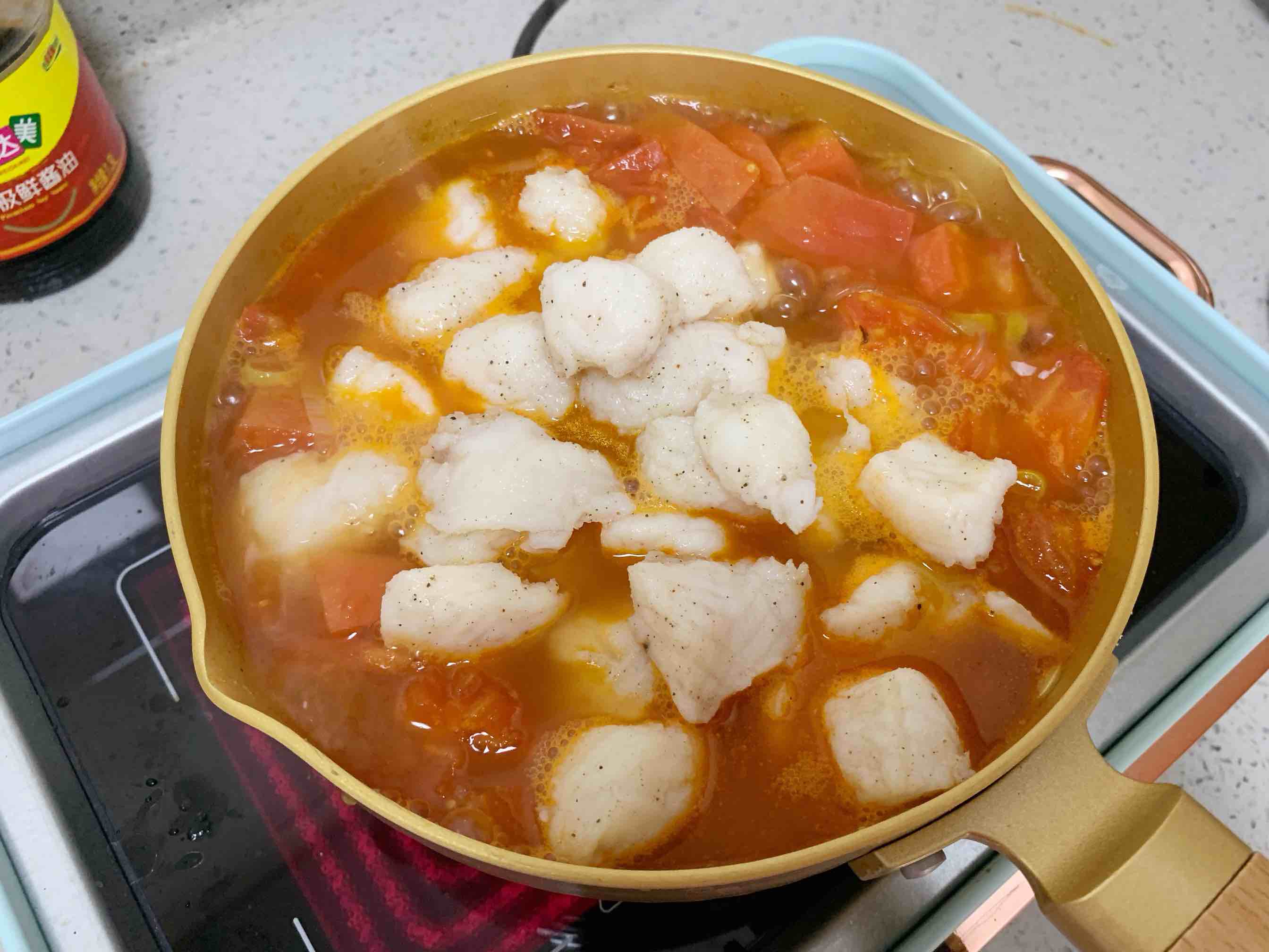 番茄酸湯龍利魚(yú)的做法-酸甜味煮菜譜