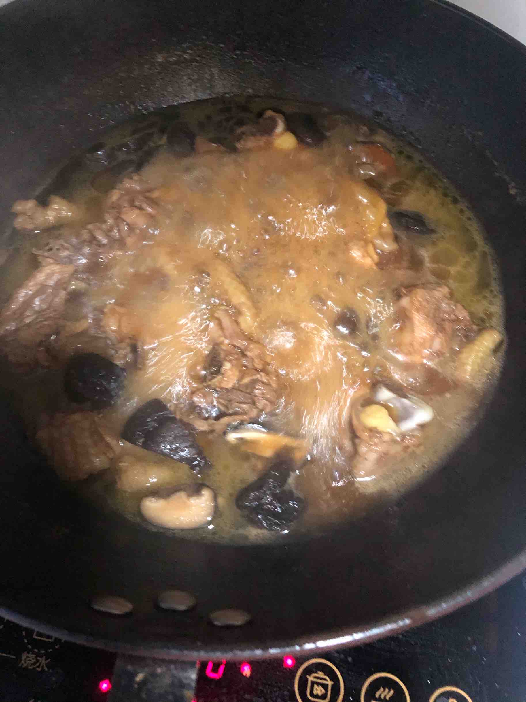 黃燜雞的做法-咸鮮味燒菜譜-易網健康養生網 黃燜雞的做法-咸鮮味燒菜譜
