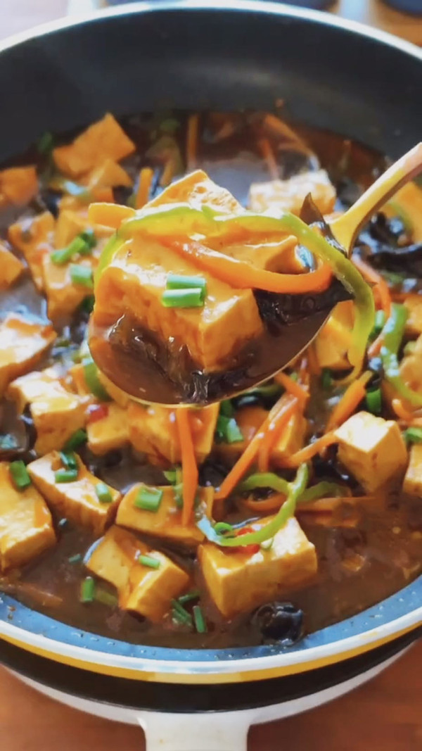 魚香豆腐的做法-魚香味炒菜譜-易網健康養生網 魚香豆腐的做法-魚香味炒菜譜