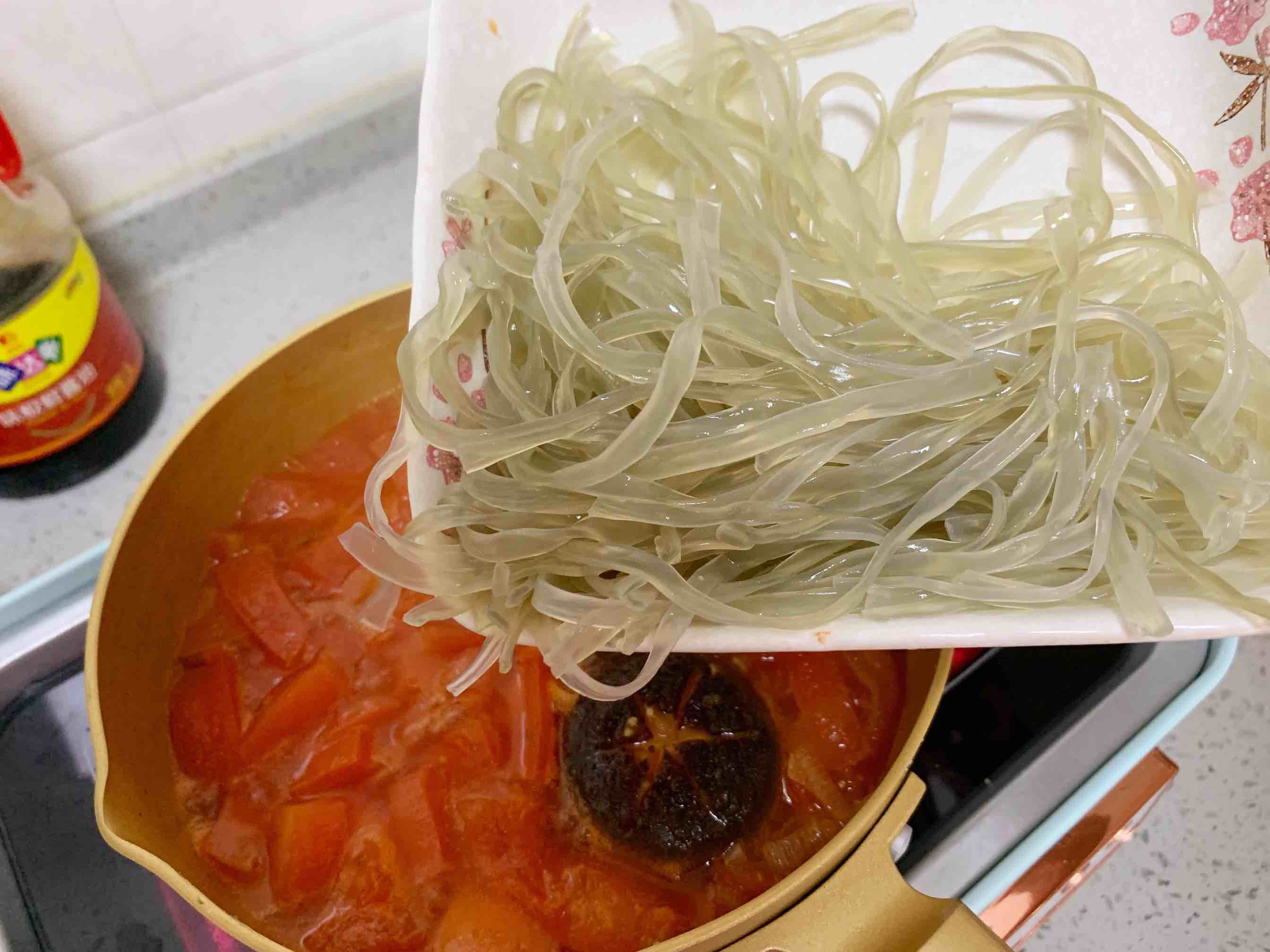 番茄酸湯龍利魚(yú)的做法-酸甜味煮菜譜